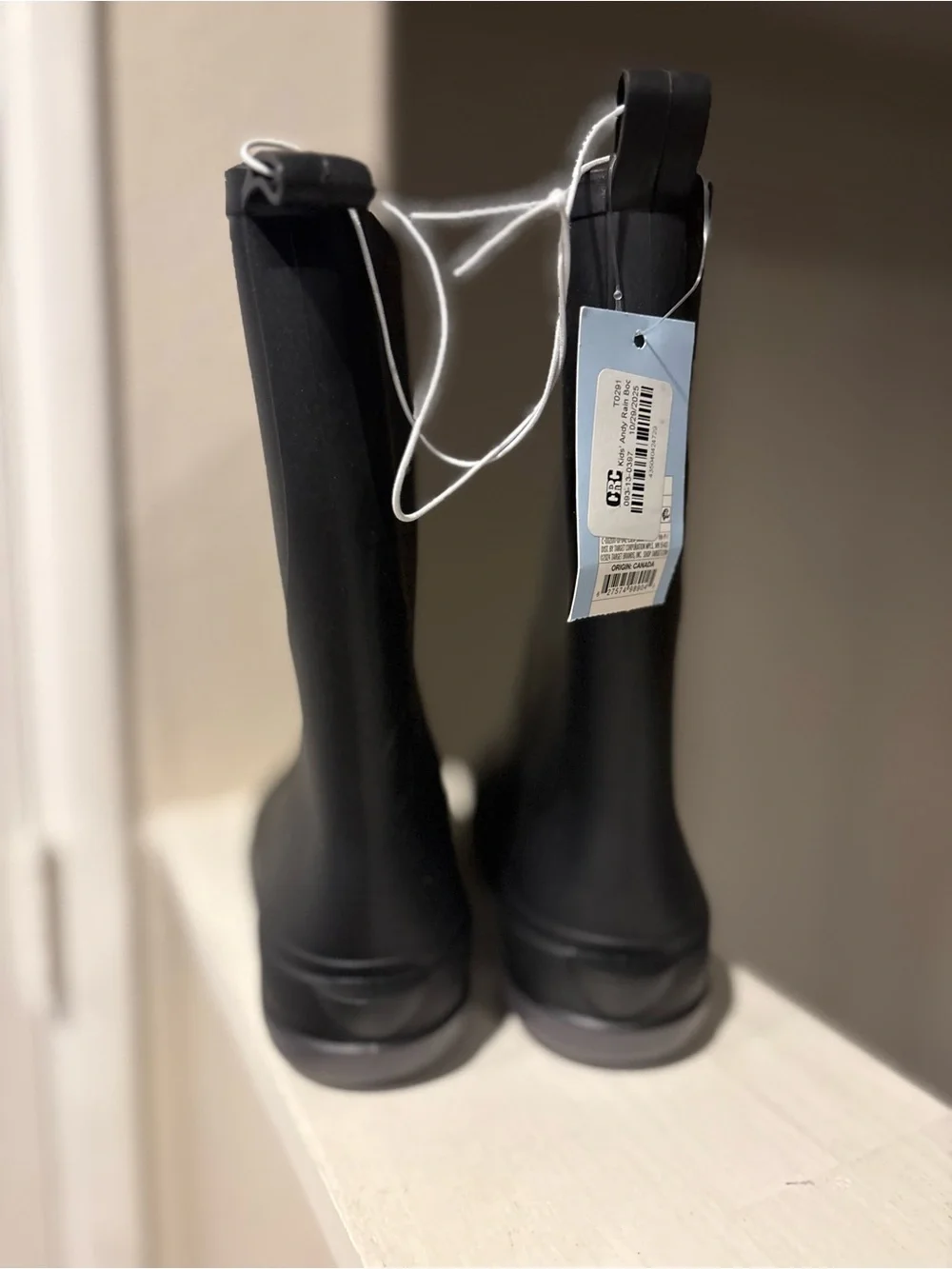 Kids' Andy Slip-On Rain Boots Black  - Cat & Jack - SIZE 6 Big Boy Youth NEW